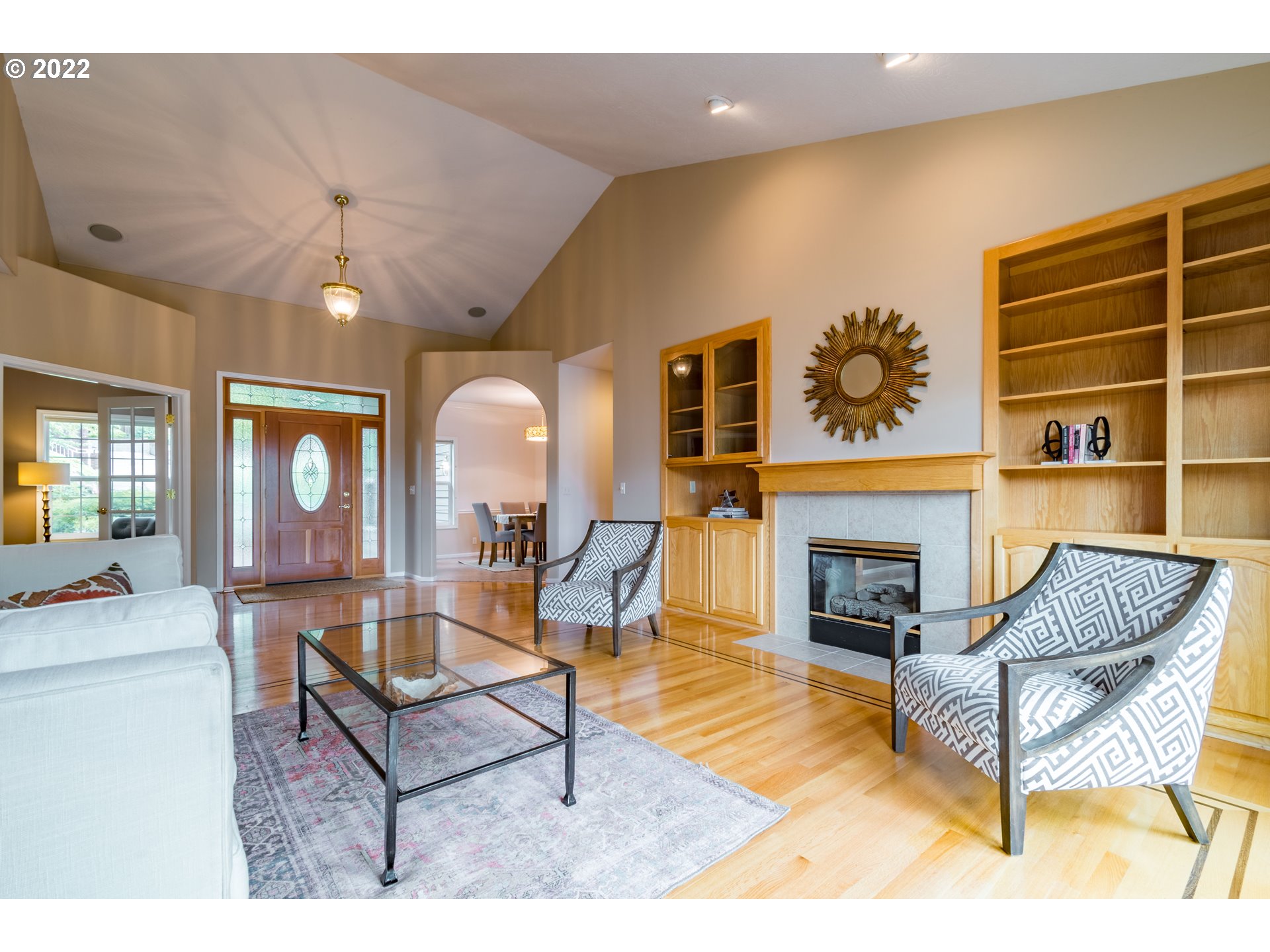 3063 Wintercreek Drive Eugene, OR 97405 - Photo 5 of 30 Living Room