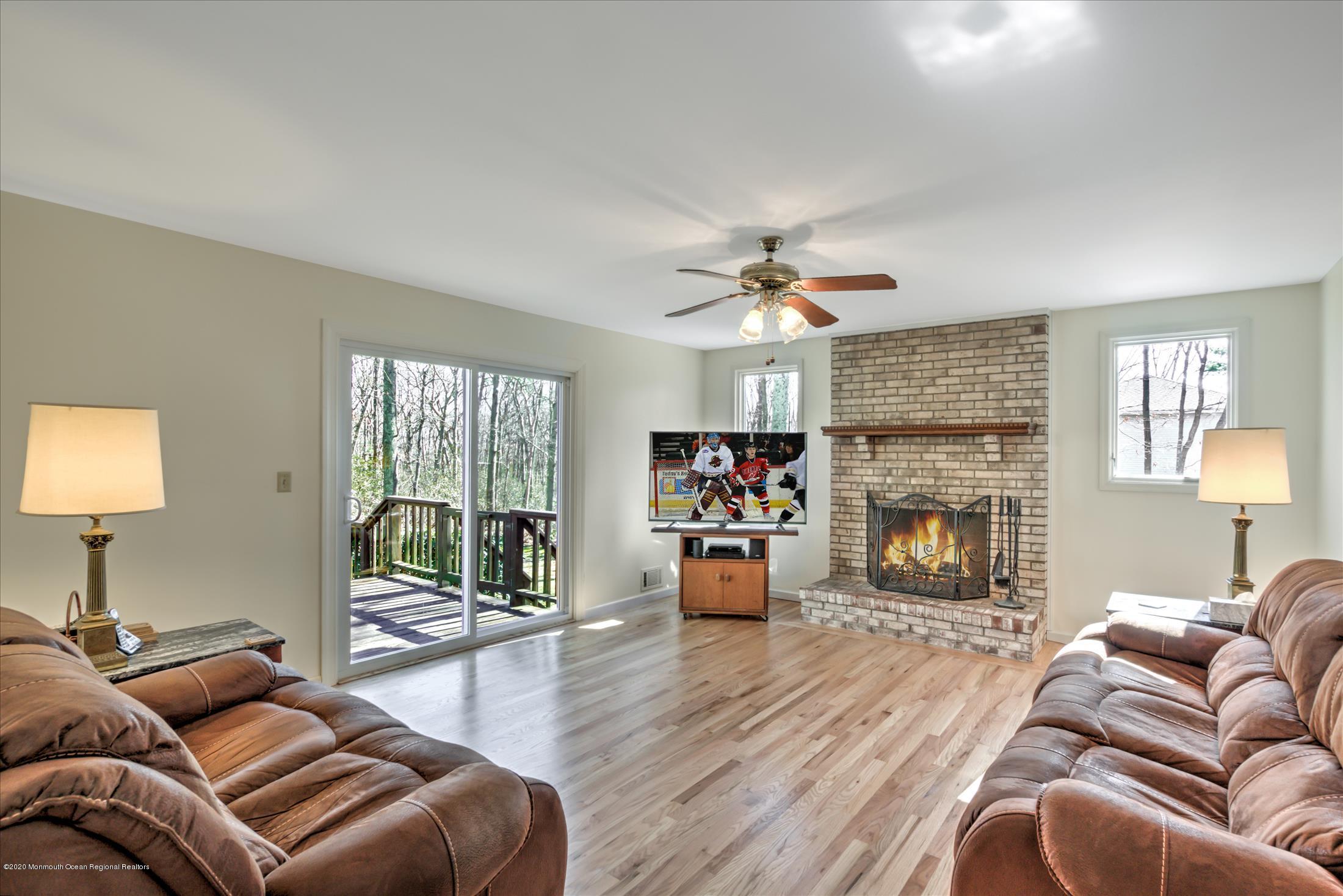 202 Tyrpak Road Howell, NJ 07731 - Photo 11 of 31 FAMILY ROOM