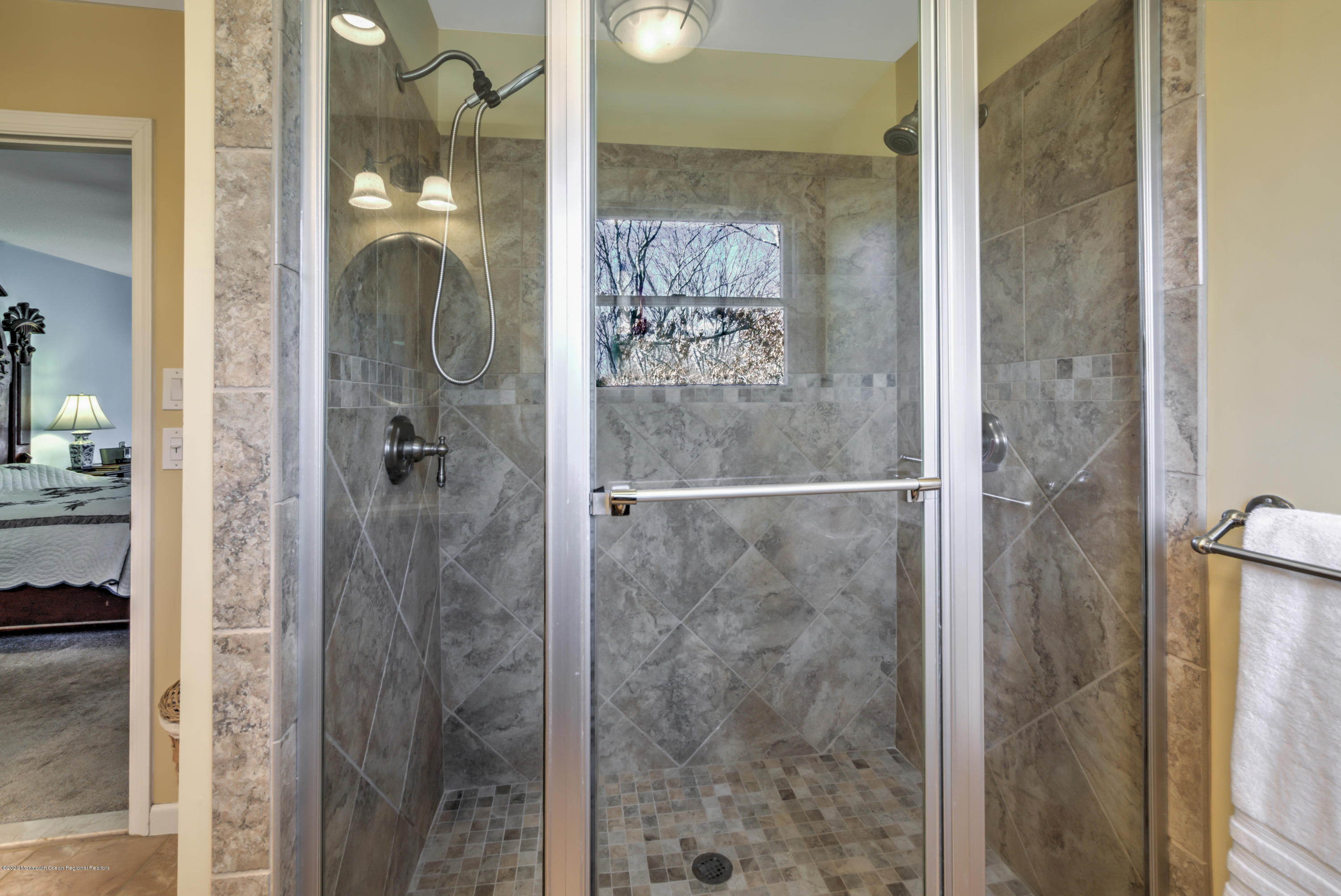 202 Tyrpak Road Howell, NJ 07731 - Photo 15 of 31 27-MASTER BATHROOM