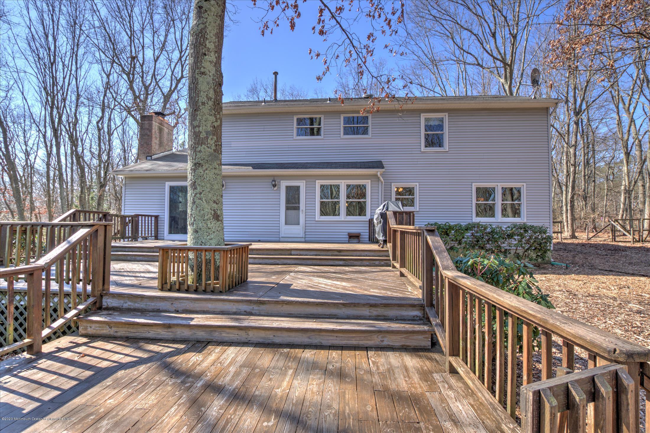 202 Tyrpak Road Howell, NJ 07731 - Photo 23 of 31 DECK