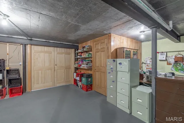 $399,000 | 28 Spring Lake Road, Perryville, MO 63775