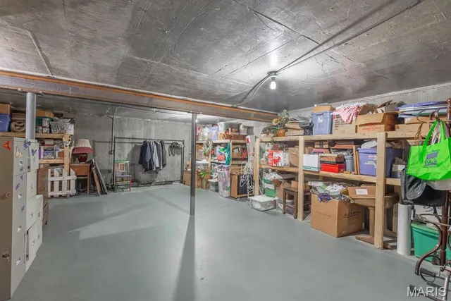 $399,000 | 28 Spring Lake Road, Perryville, MO 63775