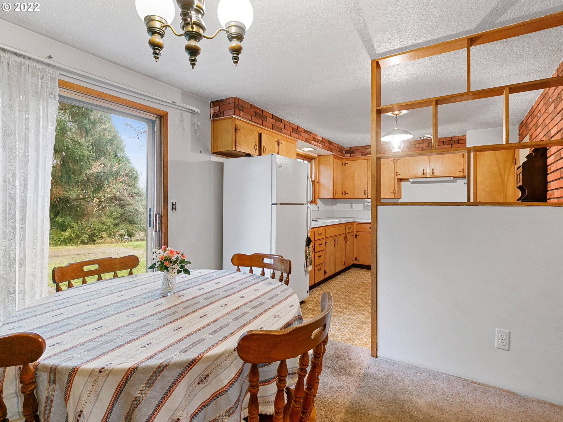 4620 Southeast Powell Valley Road Gresham, OR 97080 - Photo 6 of 30 Gallery Image 6