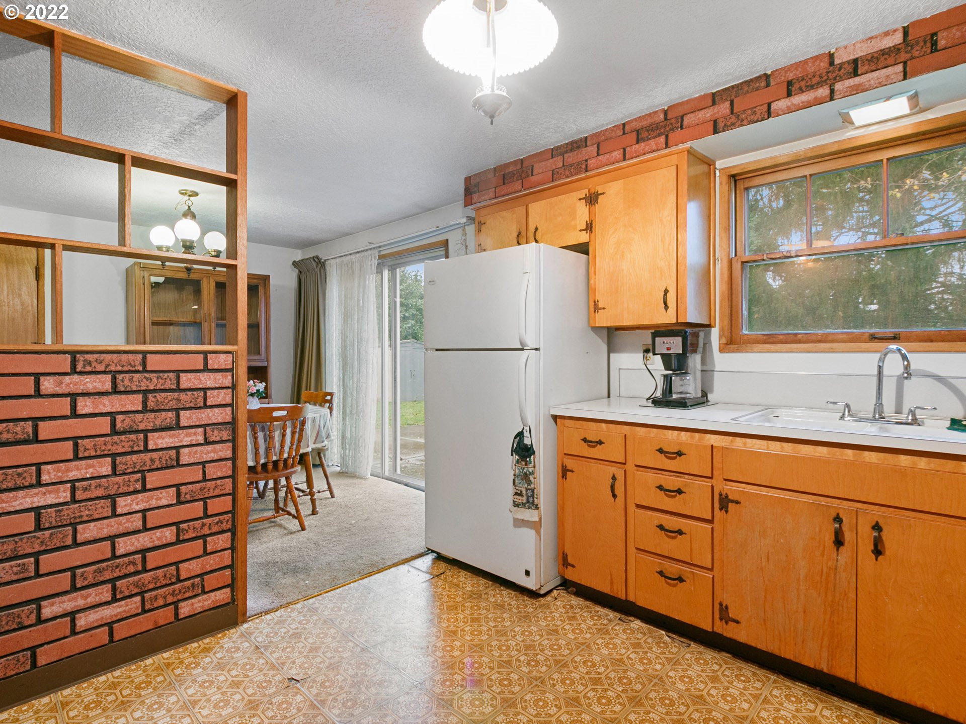 4620 Southeast Powell Valley Road Gresham, OR 97080 - Photo 9 of 30 Gallery Image 9
