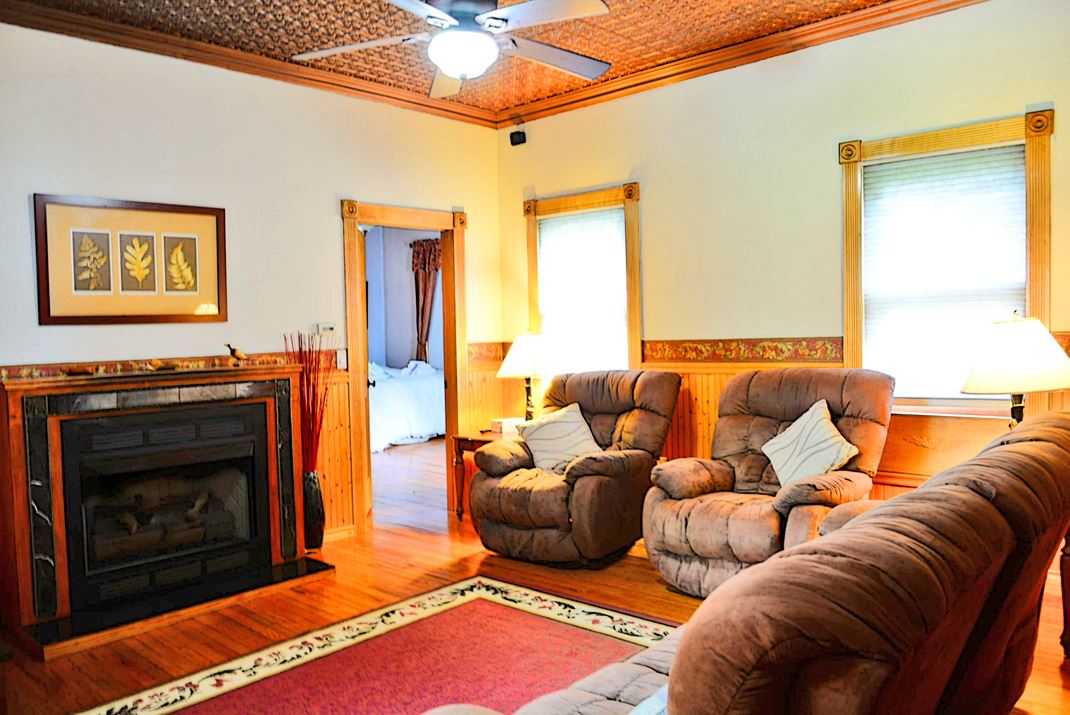 48 Grove Street Littleton, NH 03561 - Photo 11 of 35