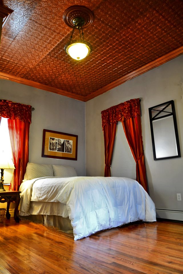 48 Grove Street Littleton, NH 03561 - Photo 18 of 35