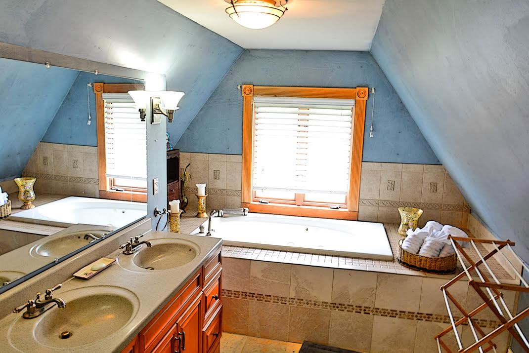 48 Grove Street Littleton, NH 03561 - Photo 27 of 35