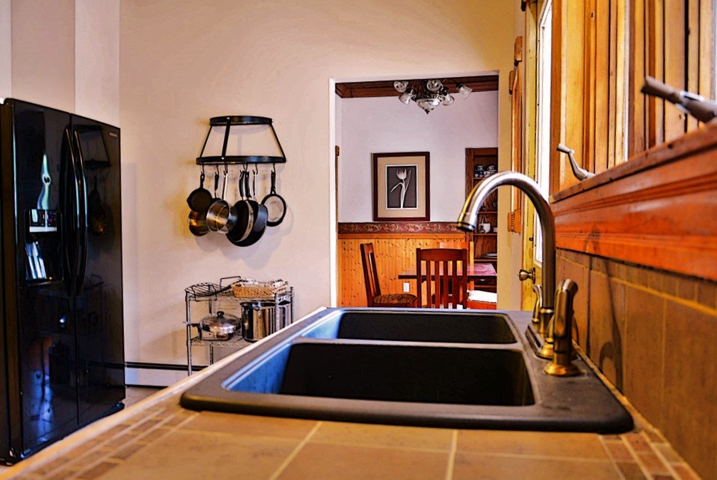 48 Grove Street Littleton, NH 03561 - Photo 7 of 35