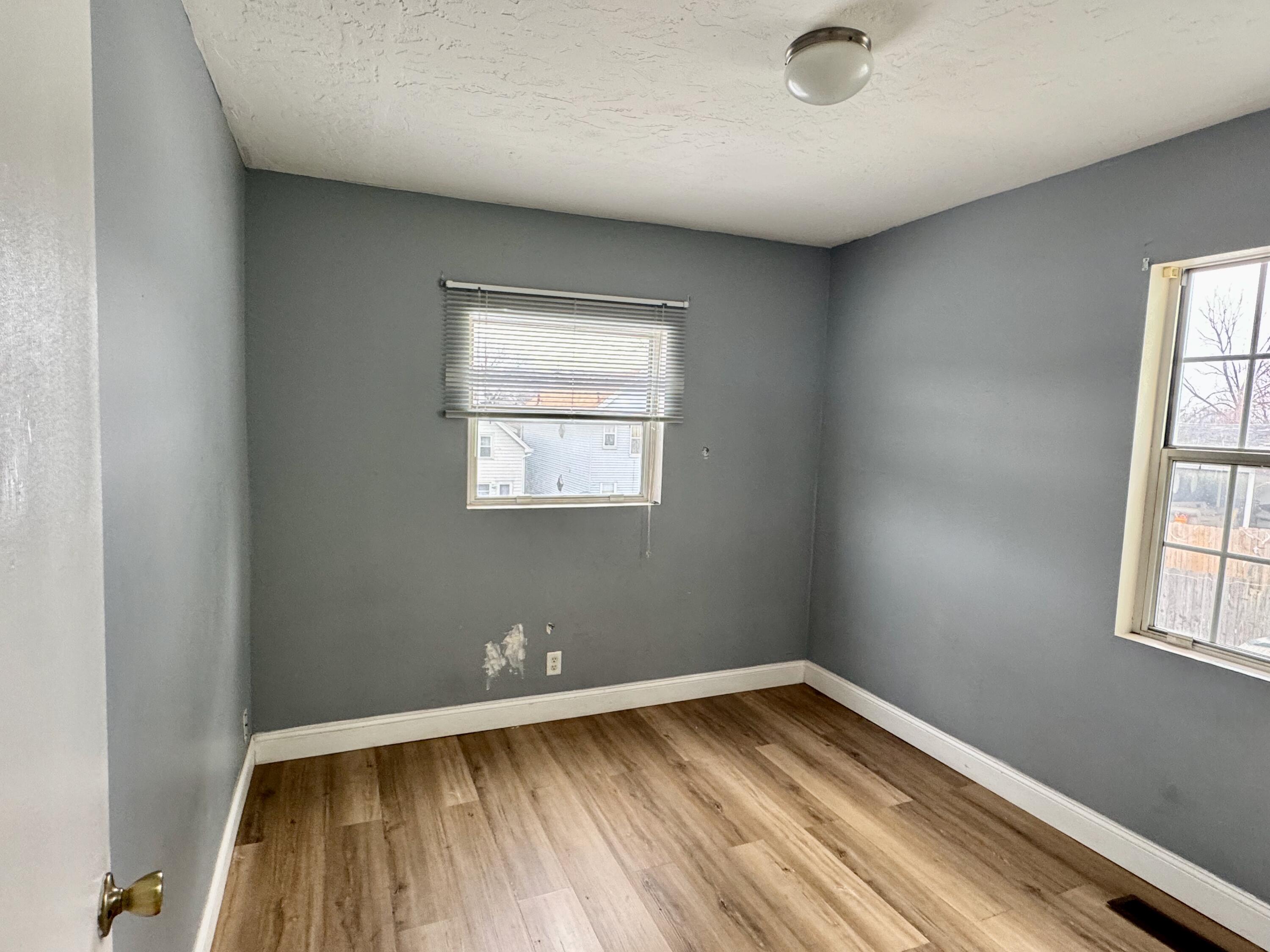 1007 6th Avenue Dayton, KY 41074 - Photo 12 of 25