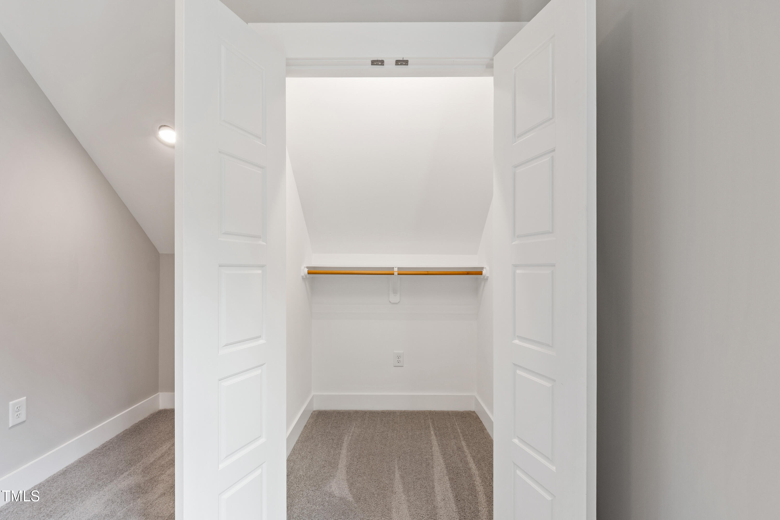 5107 Overhill Street Raleigh, NC 27603 - Photo 40 of 59 Overhill (52)