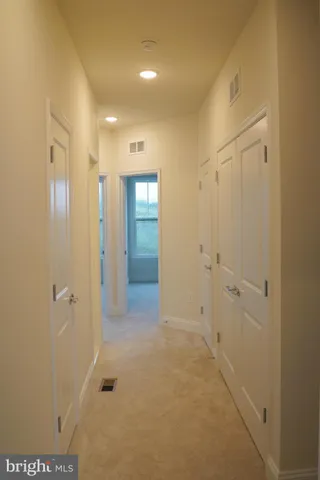 $3,300 | 43229 Clarendon Square, Ashburn, VA 20148