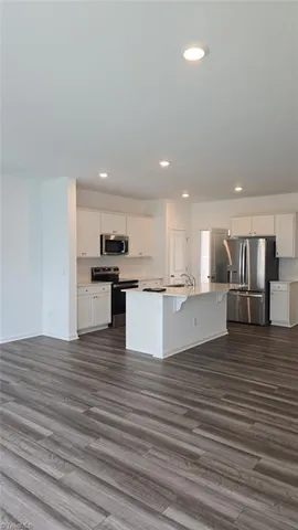 $1,800 | 891 Pilot Street, Haw River, NC 27258