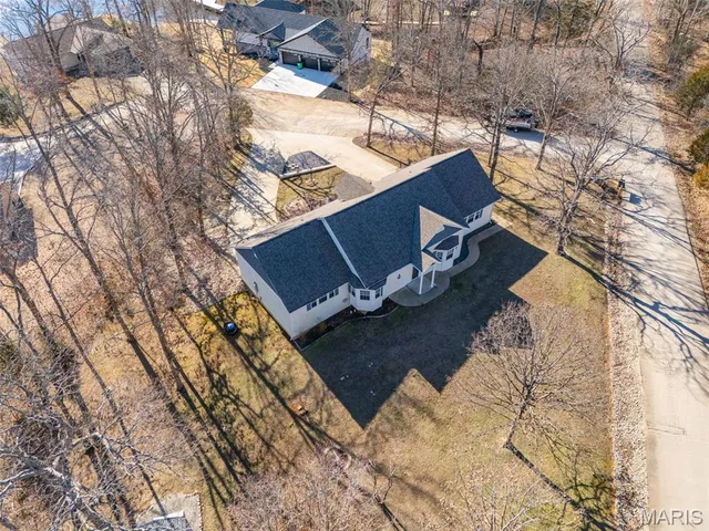 $315,000 | 10021 Debbie Place, Bonne Terre, MO 63628