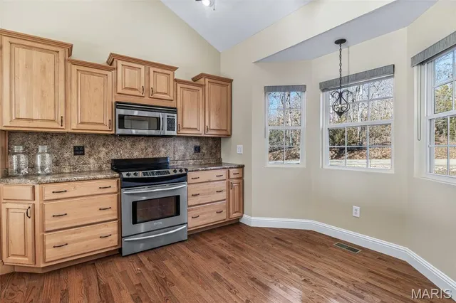 $315,000 | 10021 Debbie Place, Bonne Terre, MO 63628