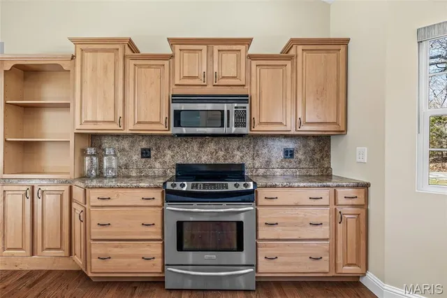 $315,000 | 10021 Debbie Place, Bonne Terre, MO 63628