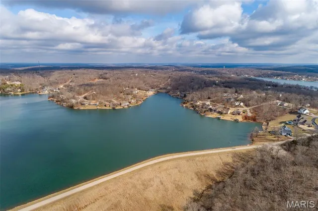 $315,000 | 10021 Debbie Place, Bonne Terre, MO 63628