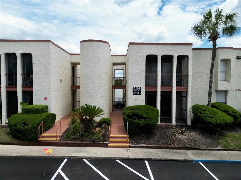 524 Orange Drive, Unit 11 Altamonte Springs, FL 32701 - Photo 2 of 27