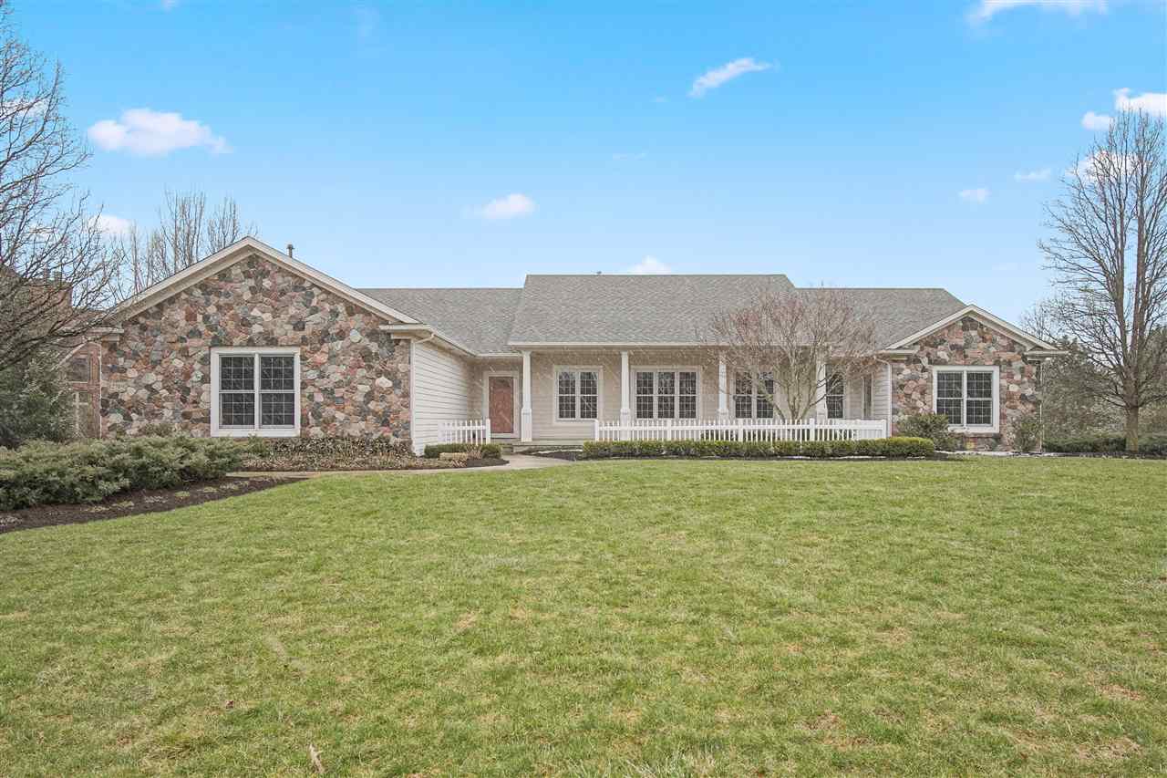 12709 Covington Manor Farms Road Fort Wayne, IN 46814 - Photo 1 of 36