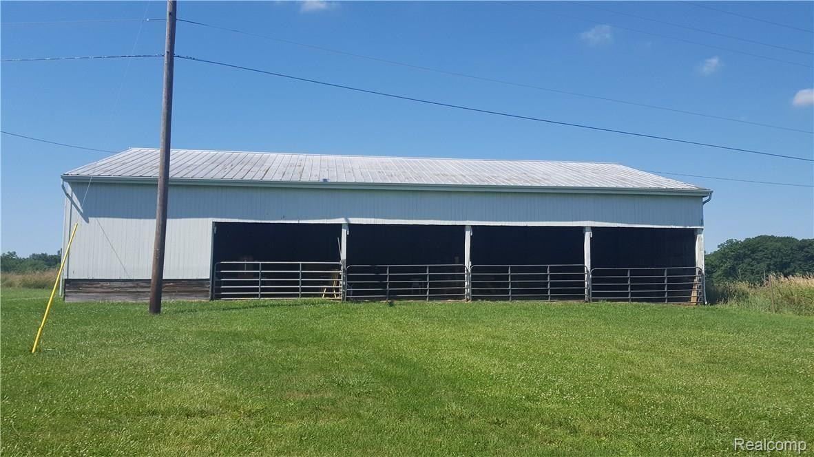 3680 West Marr Road Howell, MI 48855 - Photo 17 of 44 20170715_154958.jpg