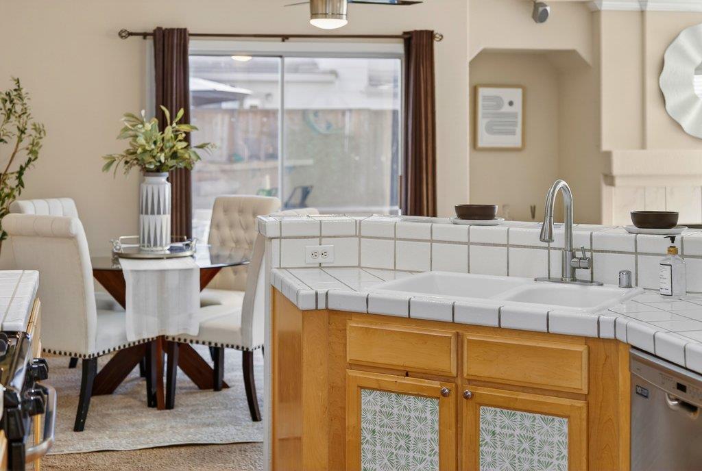 9336 Lariat Drive Gilroy, CA 95020 - Photo 11 of 41 a view of living room with furniture and potted plant