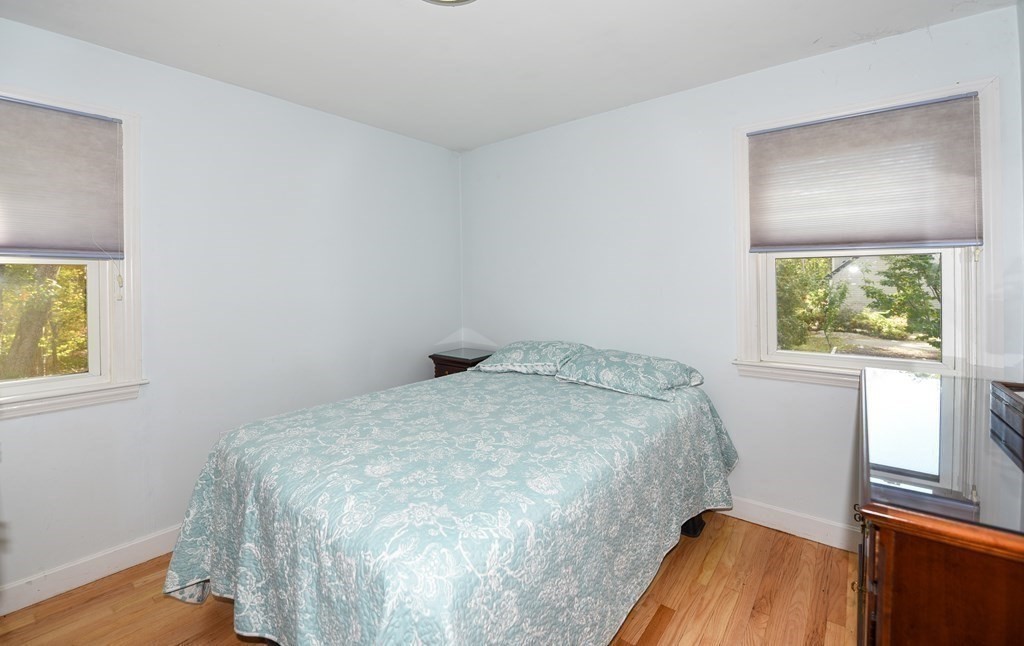 142 Park Road Chelmsford, MA 01824 - Photo 12 of 27