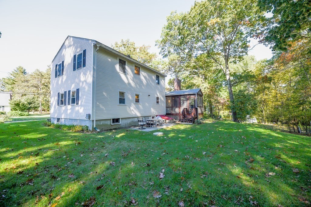 142 Park Road Chelmsford, MA 01824 - Photo 22 of 27