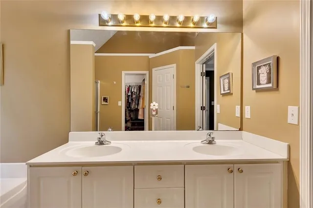 $448,500 | 800 Crow View Court, Woodstock, GA 30189