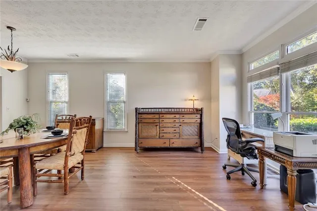 $448,500 | 800 Crow View Court, Woodstock, GA 30189