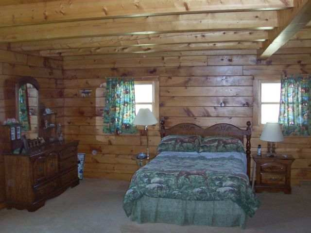 136 Roe Road Melrose, NY 12121 - Photo 9 of 12 Photo 9