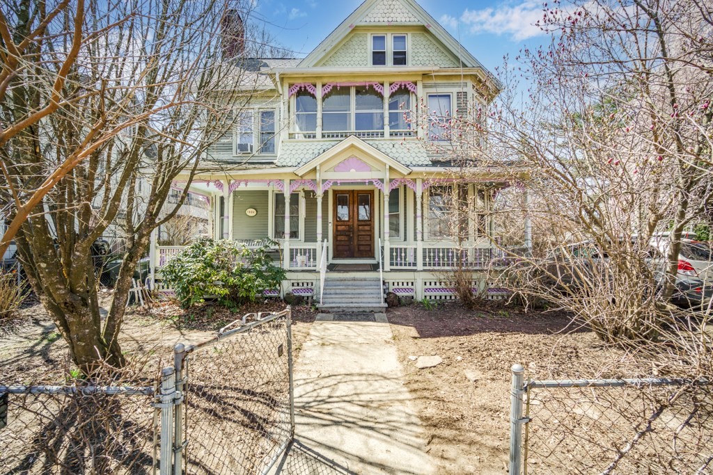 120 Westminster Street Springfield, MA 01109 - Photo 2 of 25 Gallery Image 2