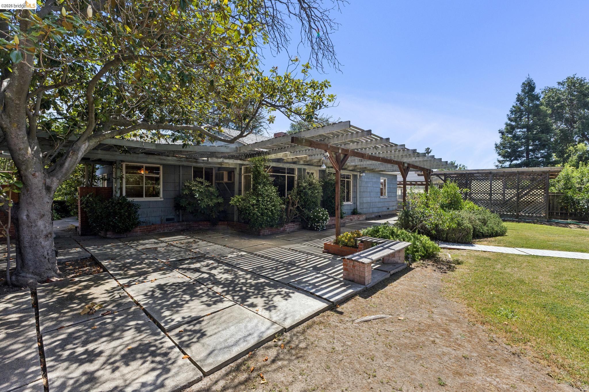 1035 Oak Grove Road Concord, CA 94518 - Photo 47 of 74