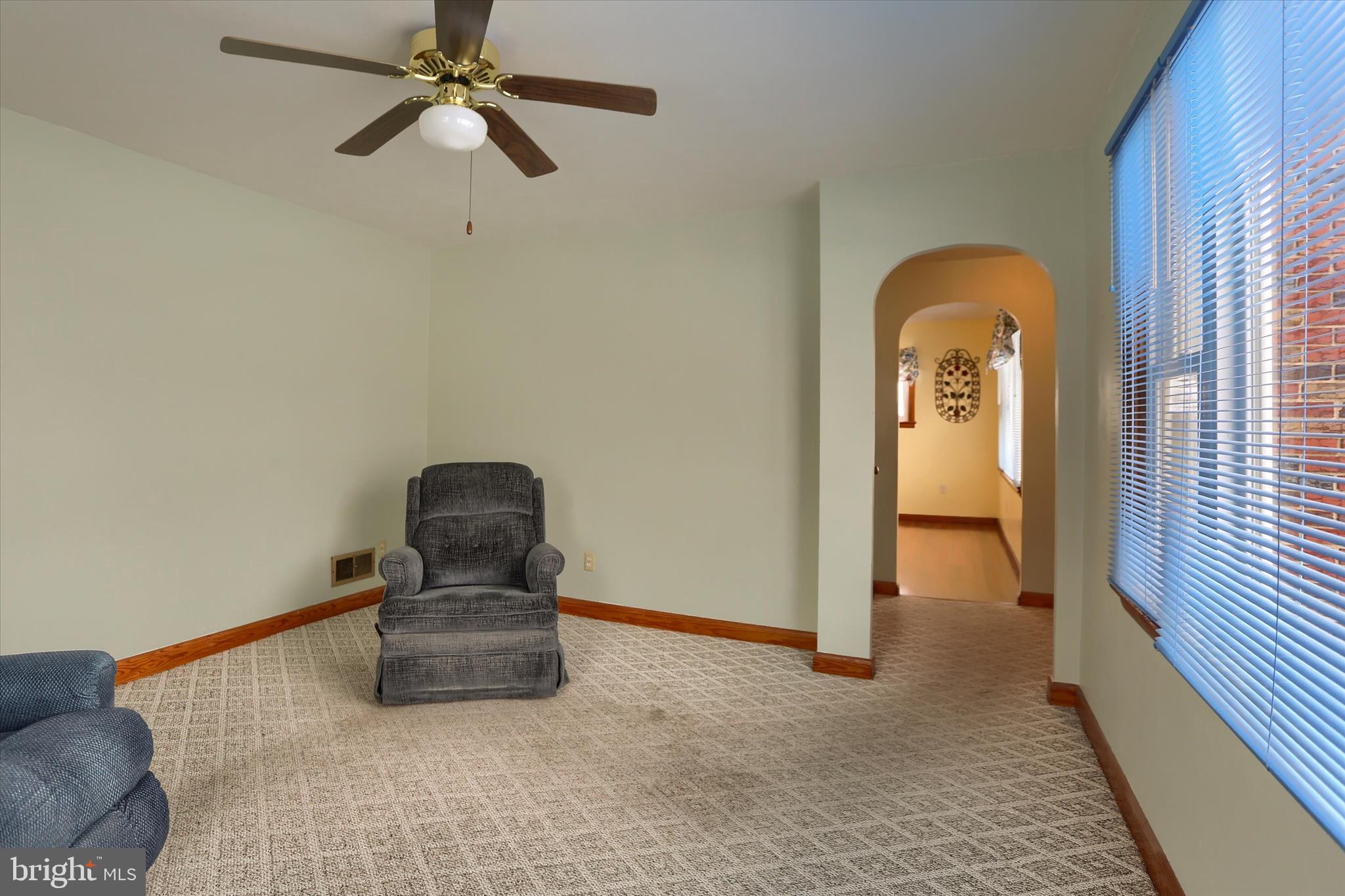 678 Littlestown Road Littlestown, PA 17340 - Photo 13 of 53