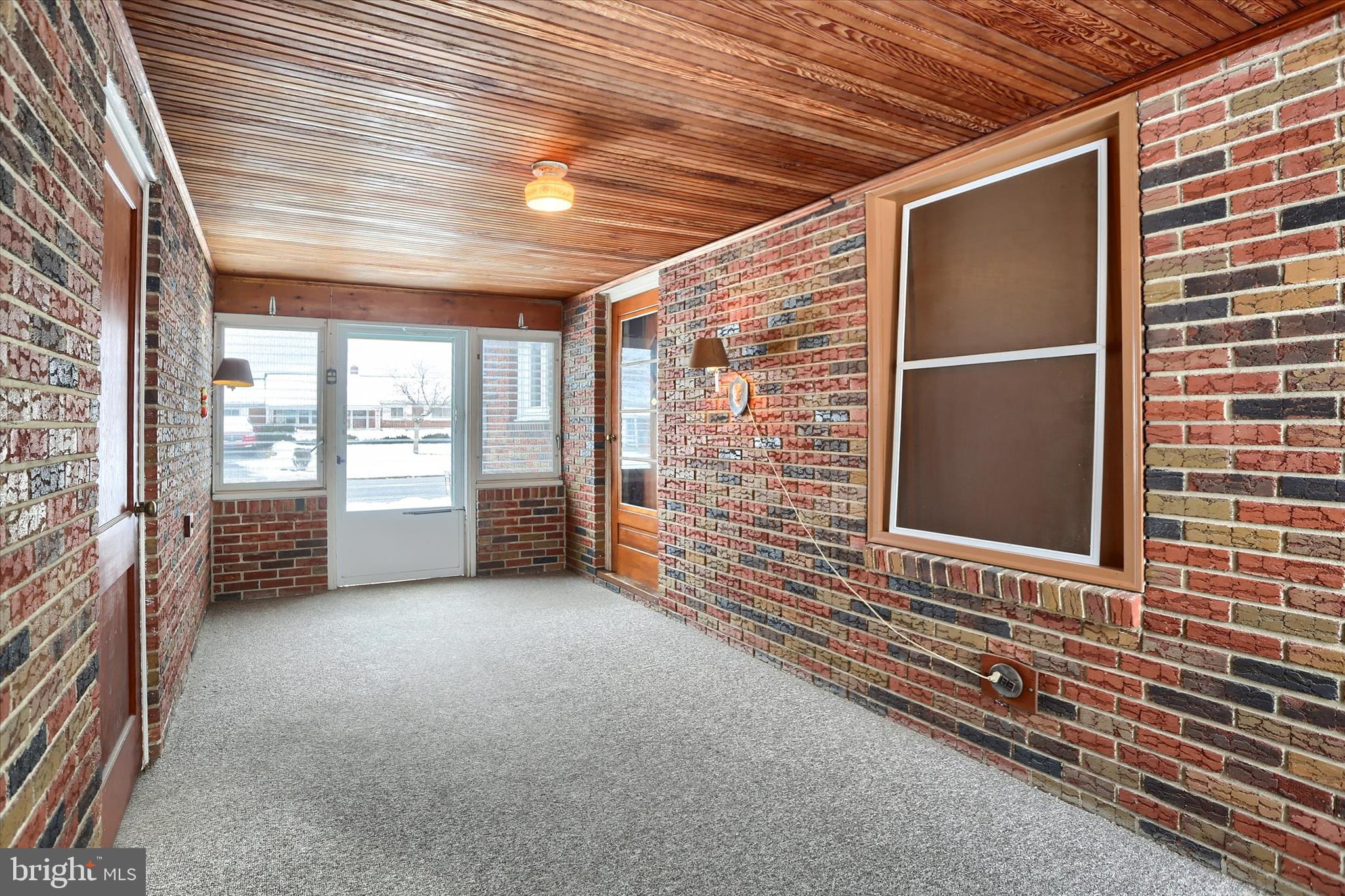 678 Littlestown Road Littlestown, PA 17340 - Photo 2 of 53