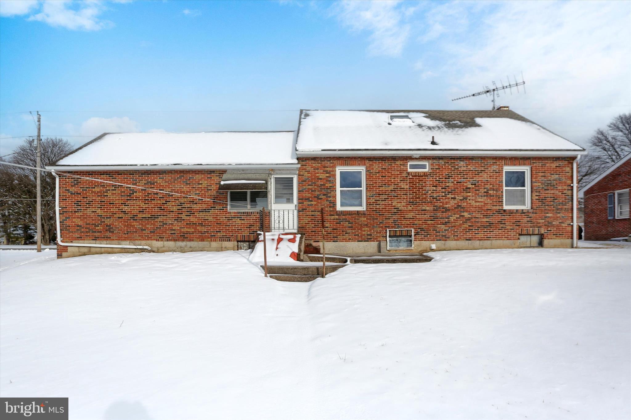 678 Littlestown Road Littlestown, PA 17340 - Photo 36 of 55 front view of house with yard