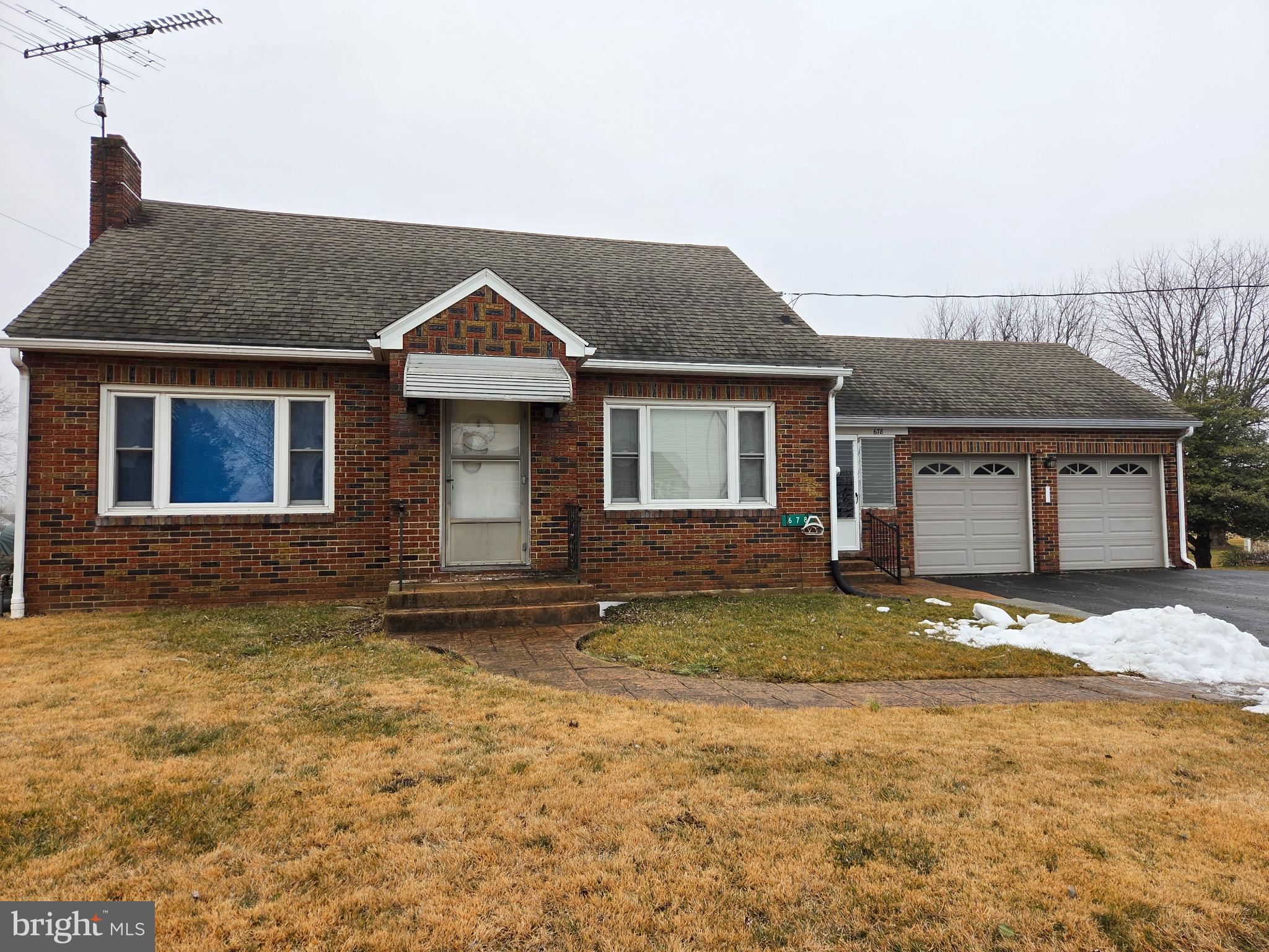 678 Littlestown Road Littlestown, PA 17340 - Photo 46 of 55 a house with a outdoor space