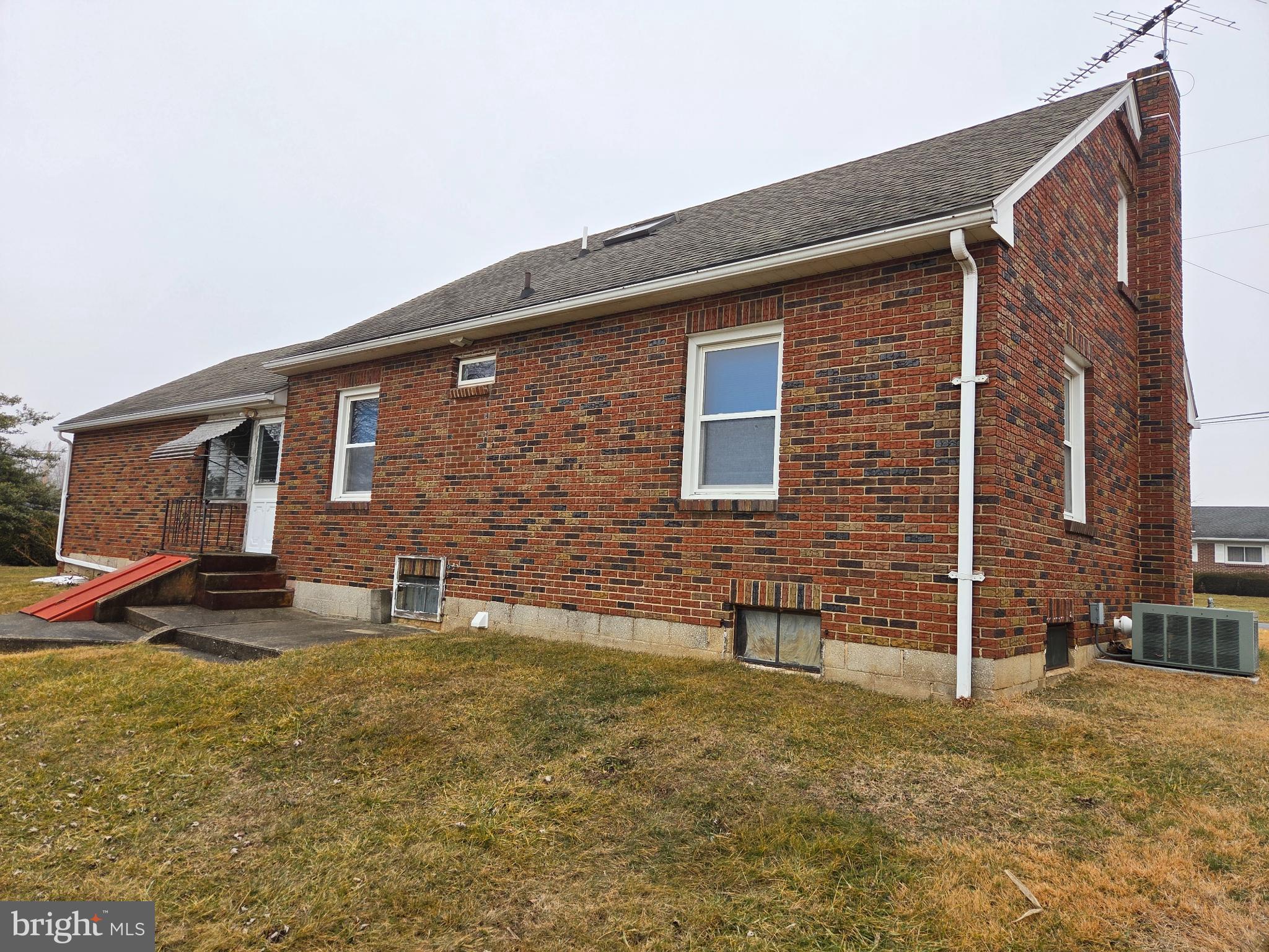 678 Littlestown Road Littlestown, PA 17340 - Photo 48 of 55 a front view of a house with garden