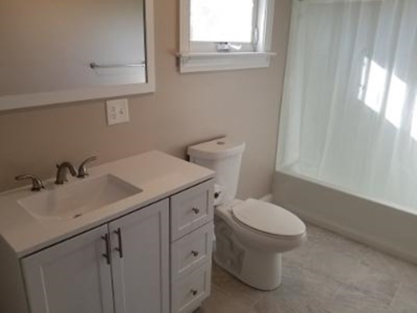 175 Division Road Westport, MA 02790 - Photo 12 of 24 Gallery Image 12