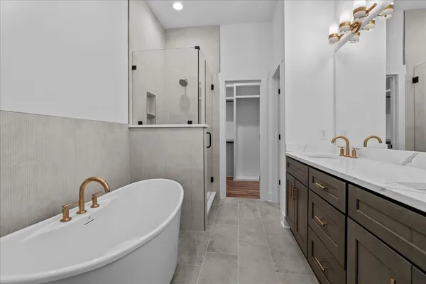 $634,000 | 329 Seneca Drive, Nashville, TN 37214