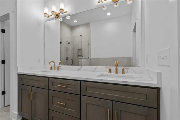 $634,000 | 329 Seneca Drive, Nashville, TN 37214