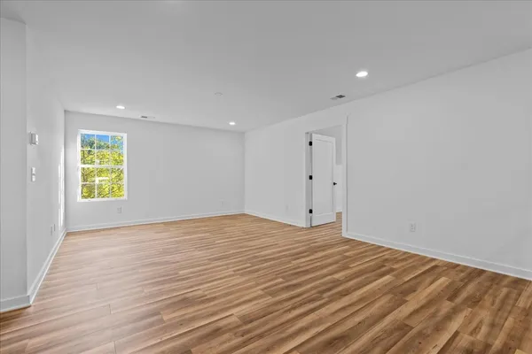 $634,000 | 329 Seneca Drive, Nashville, TN 37214