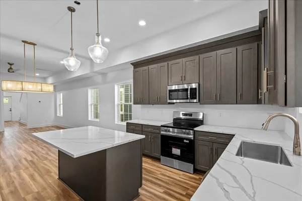 $634,000 | 329 Seneca Drive, Nashville, TN 37214