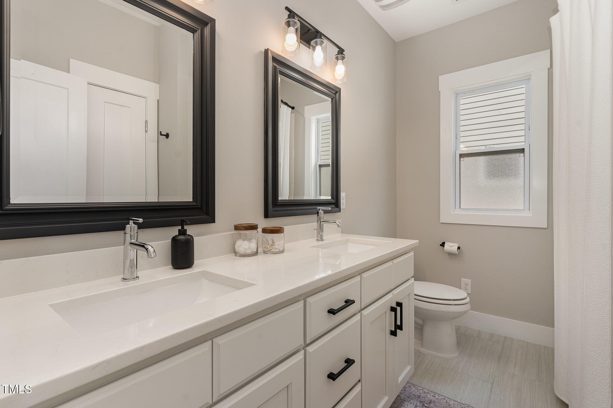 1422 Banbury Road Raleigh, NC 27607 - Photo 23 of 48 023_dsc00085-edit_222
