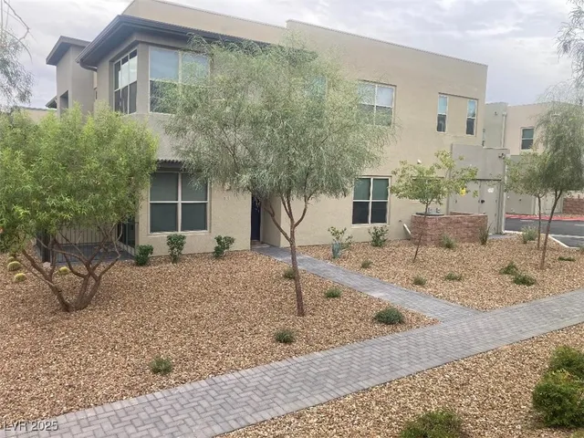 $669,000 | 1247 Rock Hills Street, Unit 101, Las Vegas, NV 89135