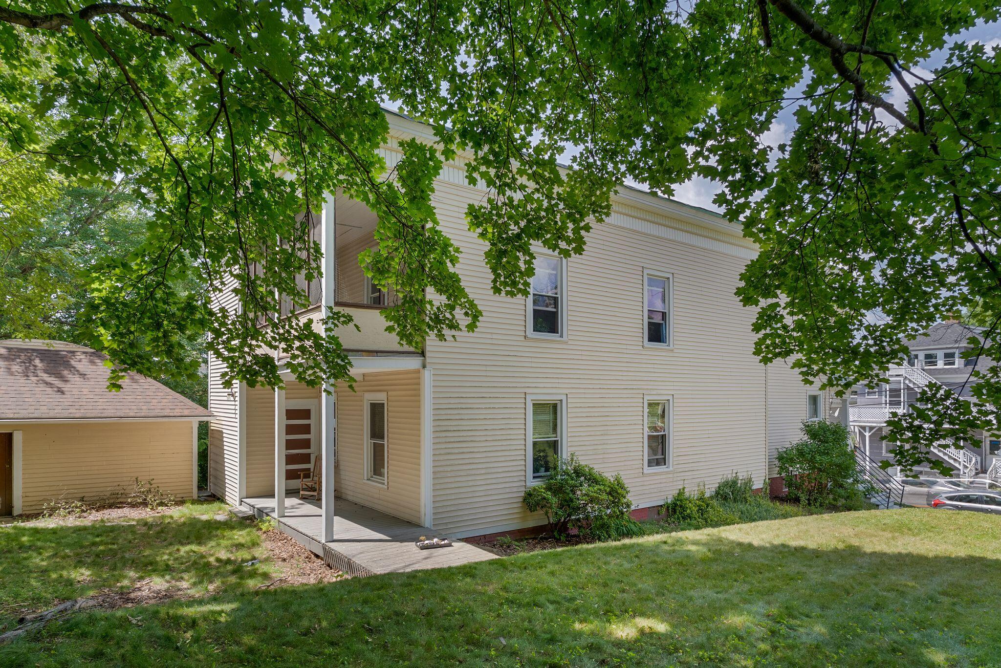 171 Walnut Street Lewiston, ME 04240 - Photo 35 of 39 171 Walnut Street