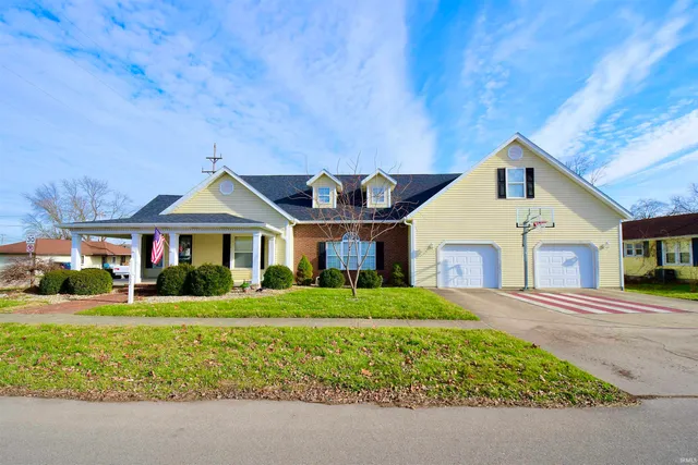 $359,900 | 502 R Street, Bedford, IN 47421