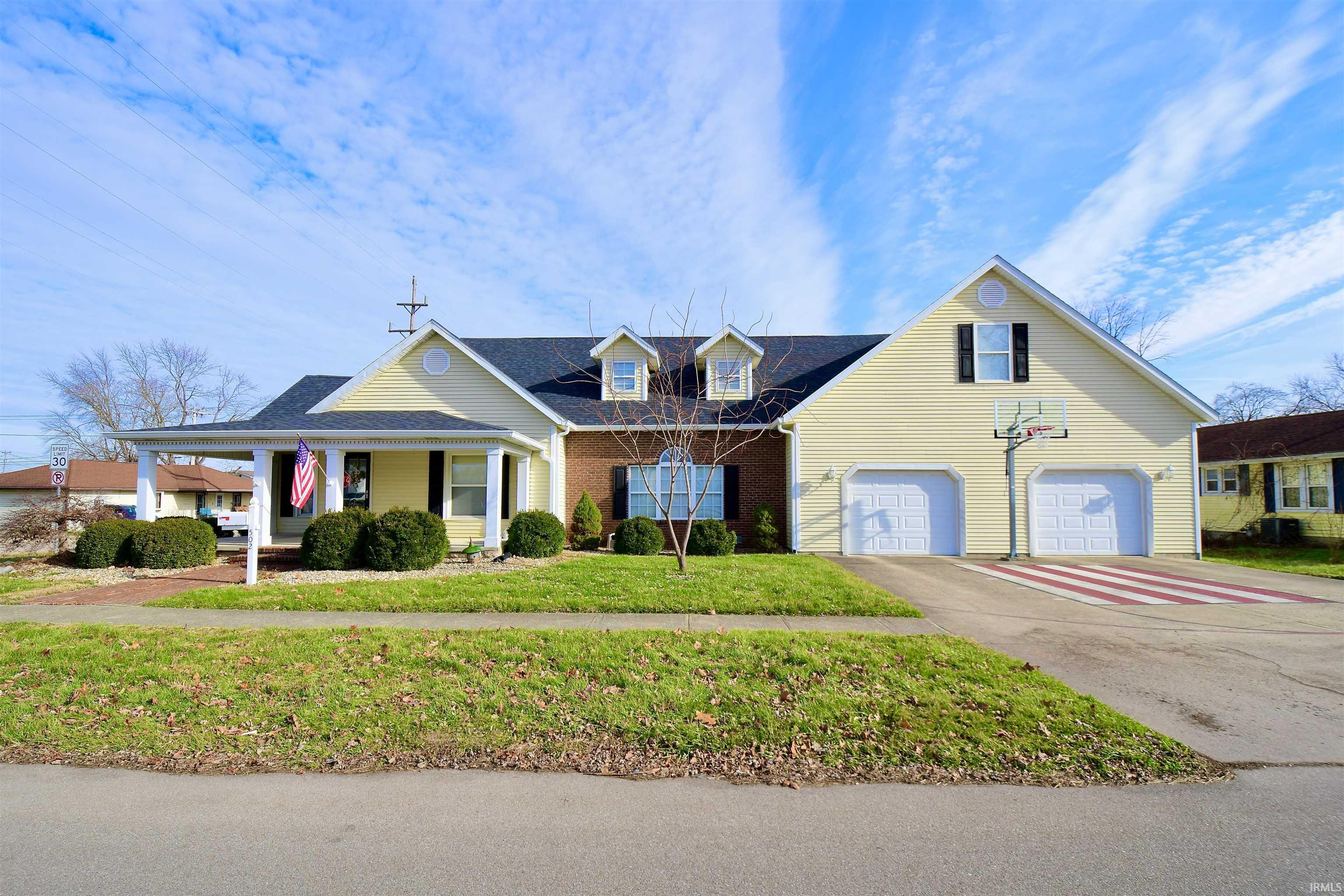 502 R Street Bedford, IN 47421 - Photo 1 of 29