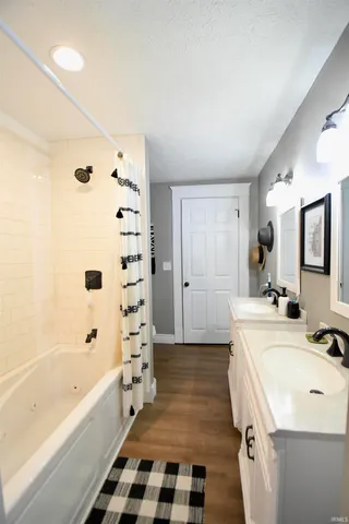 $374,900 | 502 R Street, Bedford, IN 47421