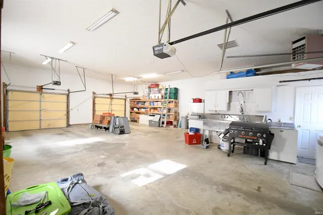 $359,900 | 502 R Street, Bedford, IN 47421