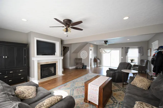 $374,900 | 502 R Street, Bedford, IN 47421