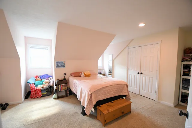 $374,900 | 502 R Street, Bedford, IN 47421